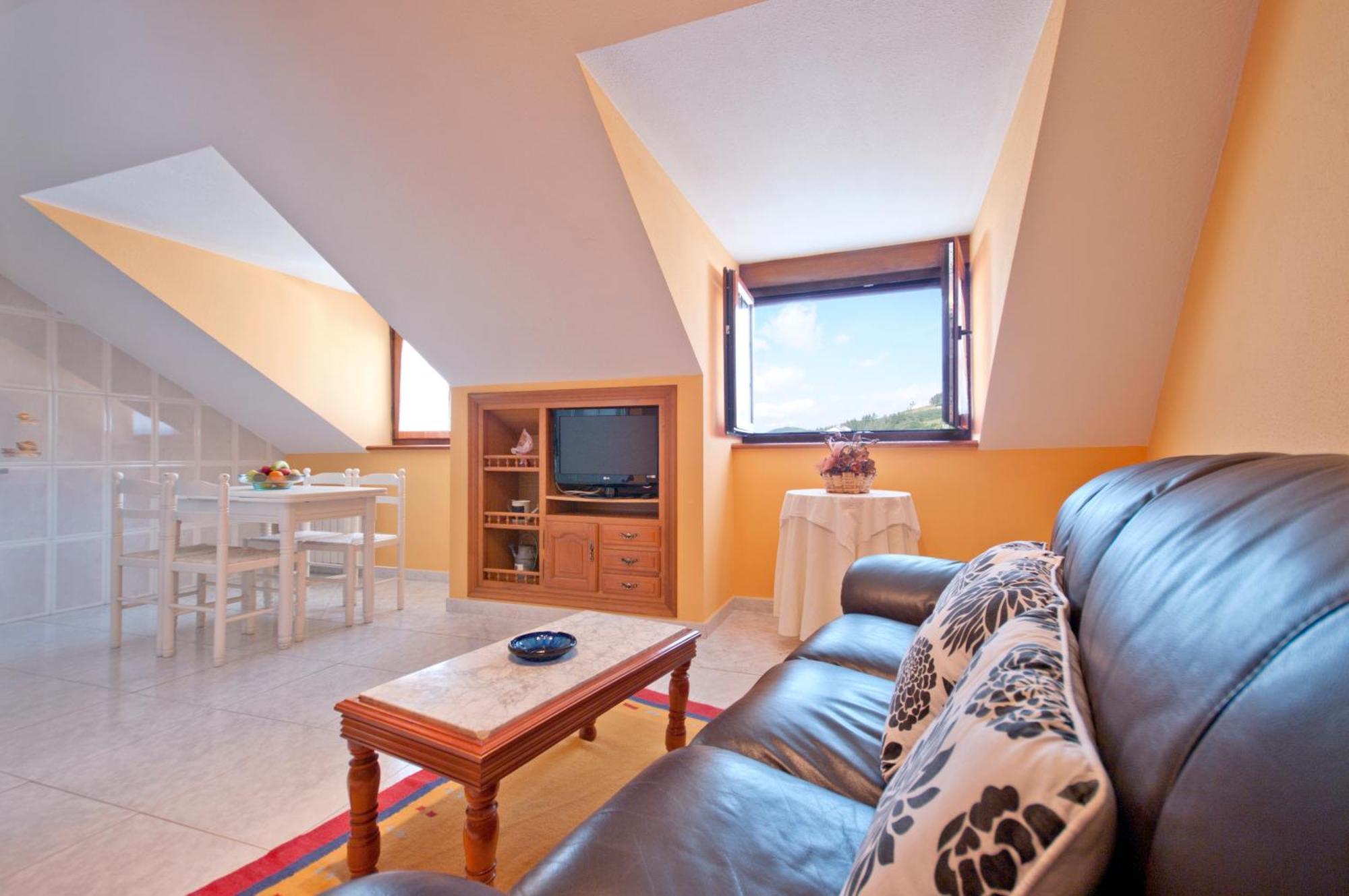 Apartamentos Casa Paulino Taramundi Bagian luar foto