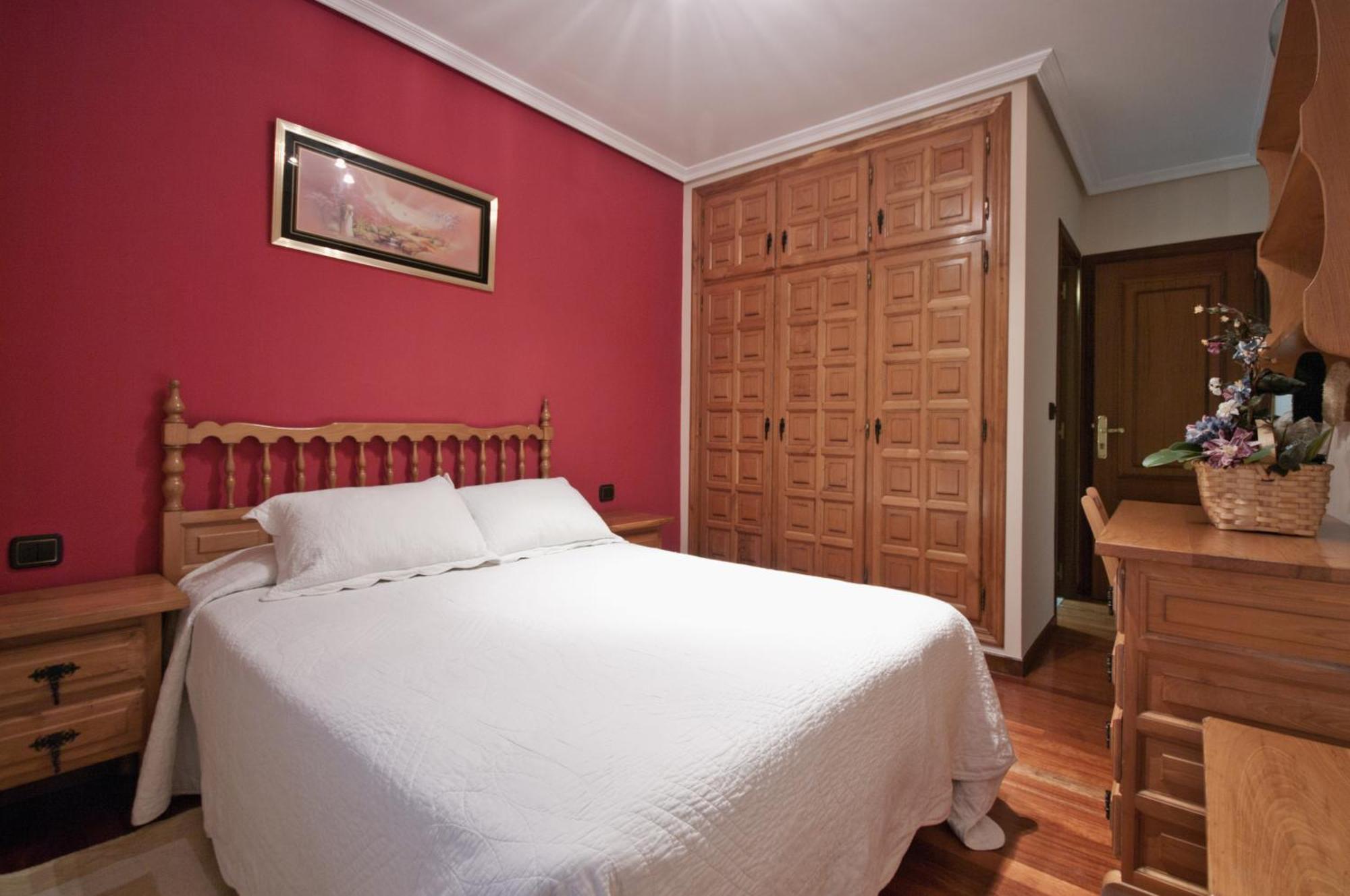 Apartamentos Casa Paulino Taramundi Ruang foto
